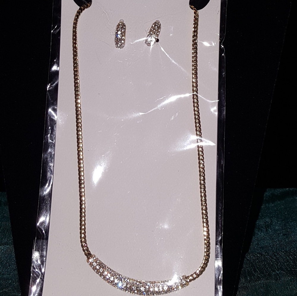 Necklace set - Picture 2 of 2